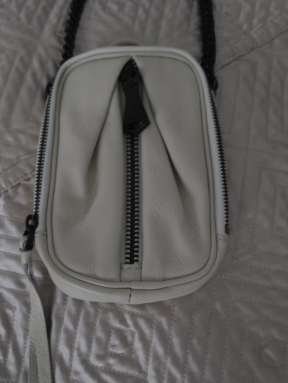 AIMEE KESTENBERG Cream Crossbody Camera Bag with Front Zip NWT
